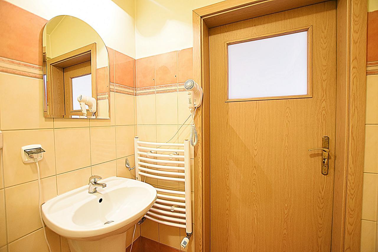 Vital Aparthotel Krasków Εξωτερικό φωτογραφία